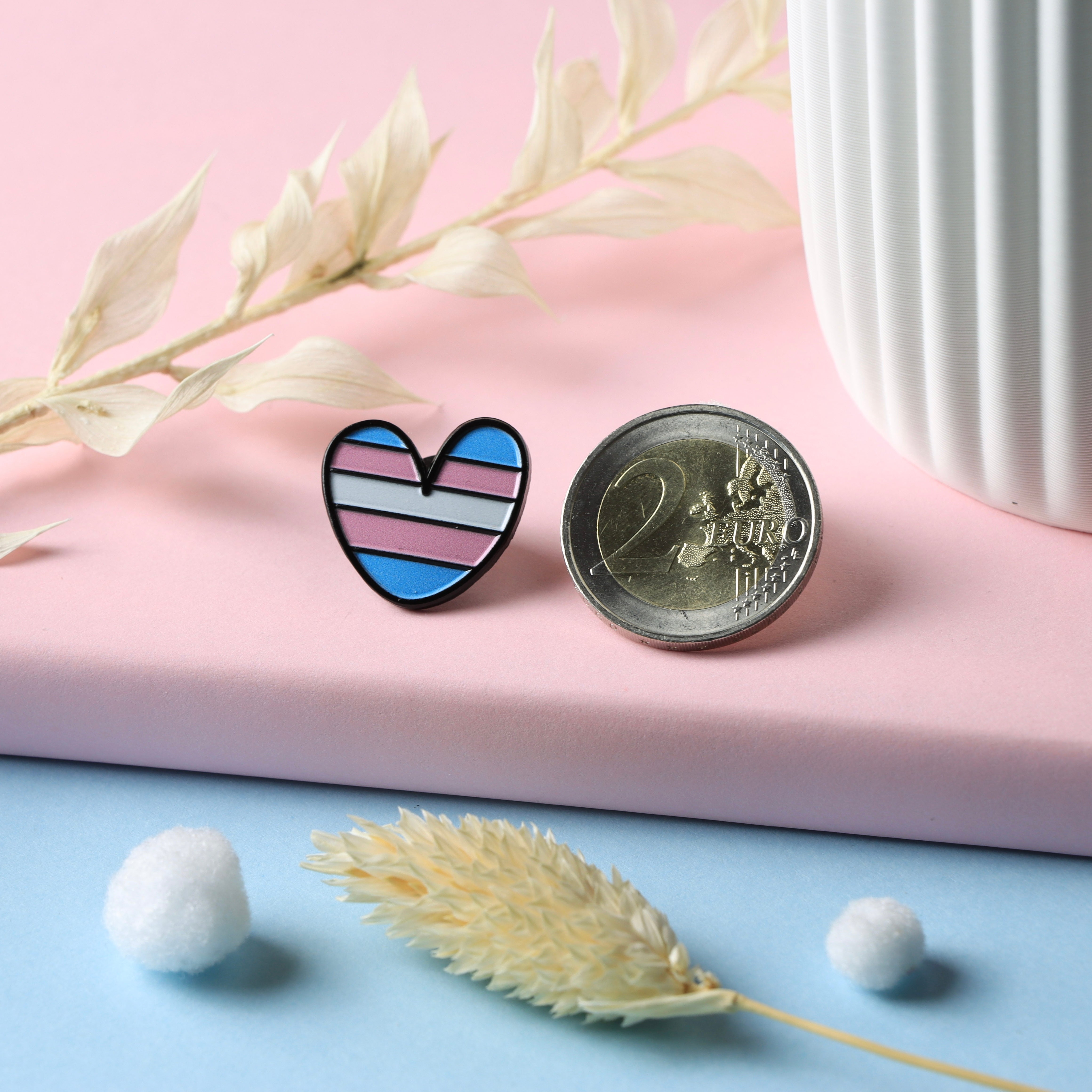 Pride Herzen Pin Kollektion