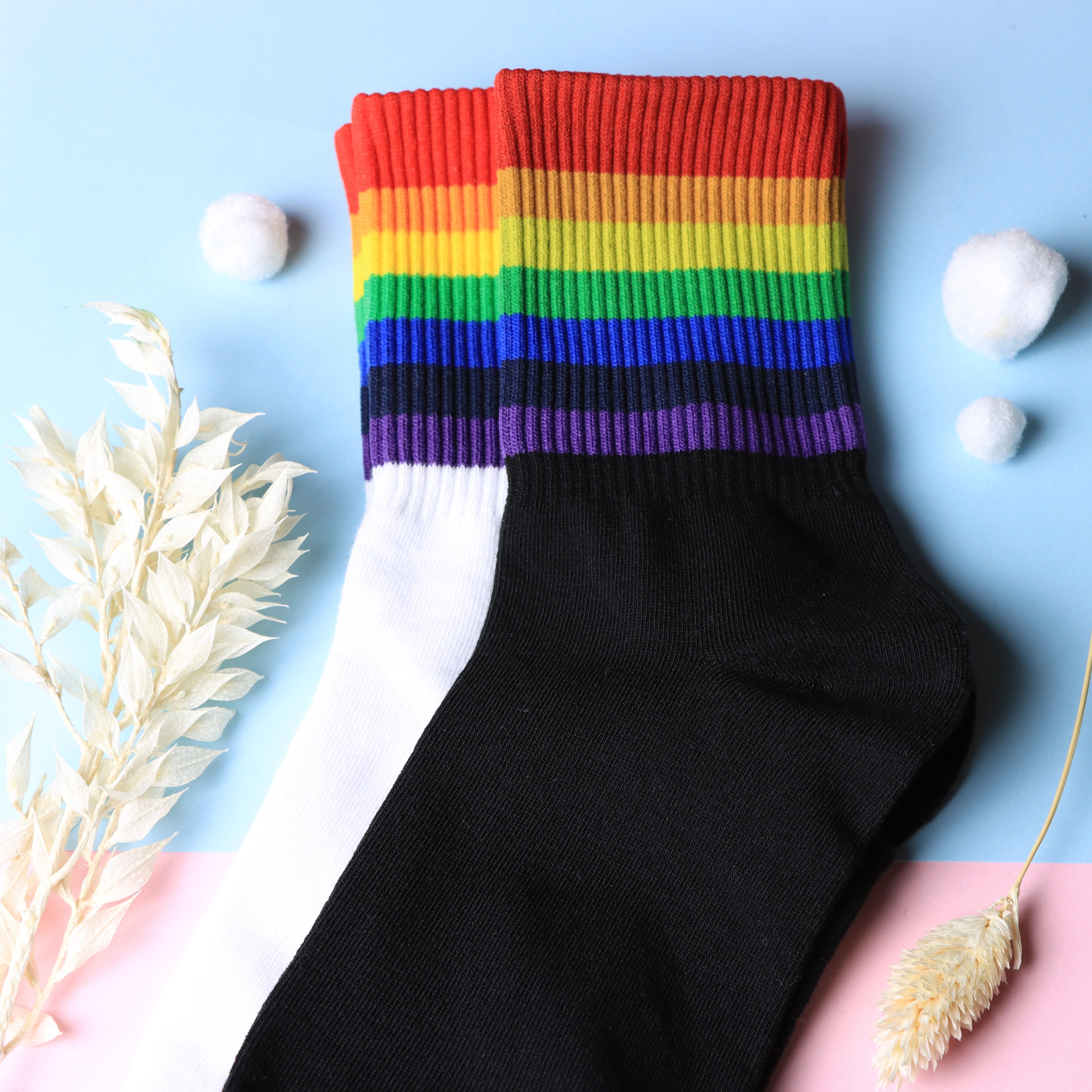 gestreifte Pride Socken